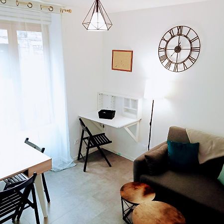 Le Sweet Home Appartement Tout Confort Saint-Etienne  Esterno foto